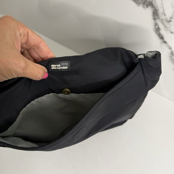 Derek Alexander Black Organizer Crossbody Travel Bag Multi Pockets - Picture 8 of 11
